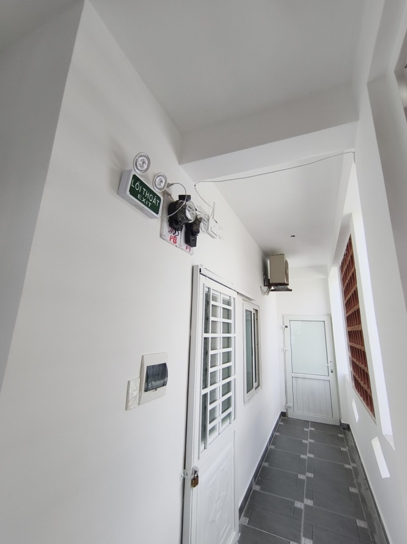 ♥ Góc kiệt 3m sát MT Cách Mạng Tháng 8, 105m2, 9 phòng KD, thu 30tr/th 16001835