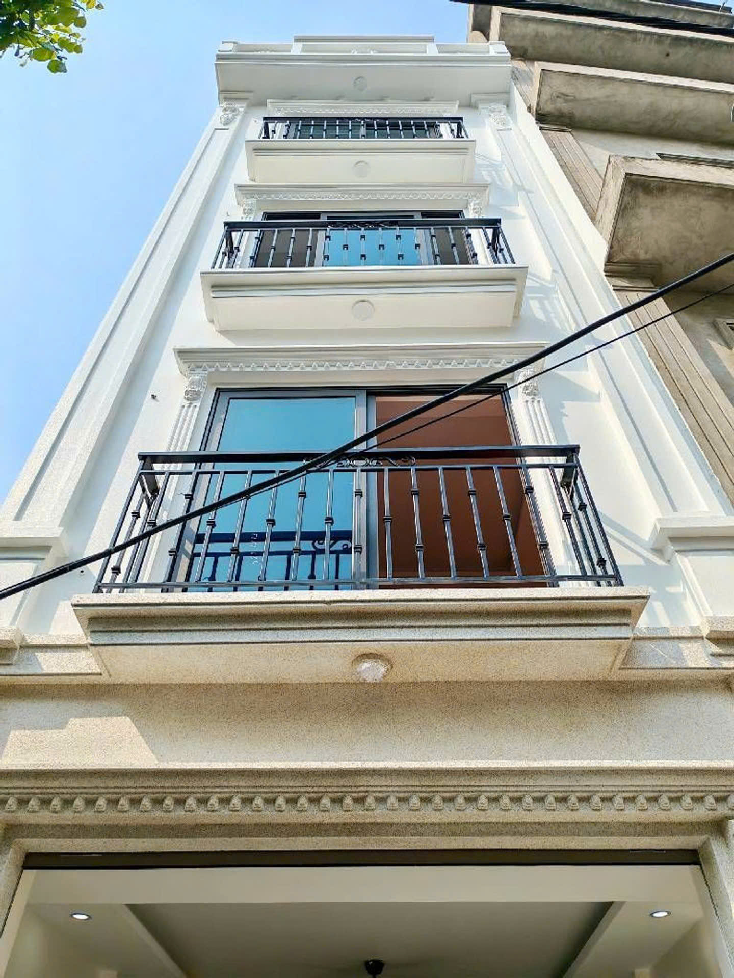 Nhà mới khu Hoài Đức - Mặt ngõ thông -  Ô tô đỗ cửa ở luôn - Vị trí dễ ở, thanh khoản tốt 16001843