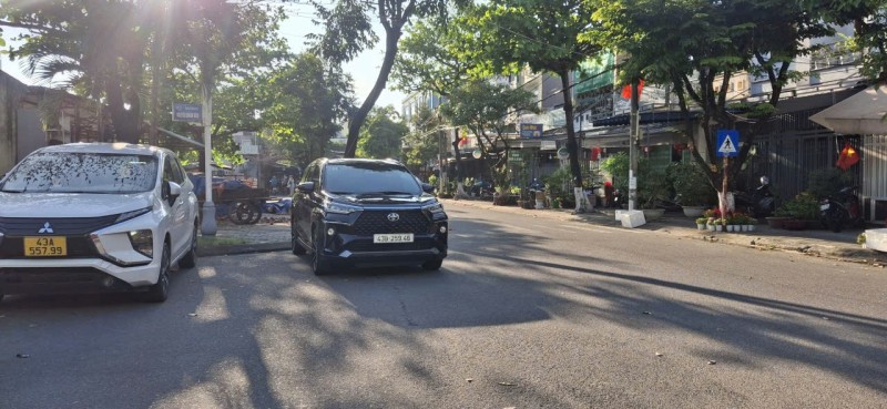 # Mặt Tiền Cầm Bá Thước, đường 7.5m, Chợ Nguyễn Tri Phương, 9.x tỷ 16001860