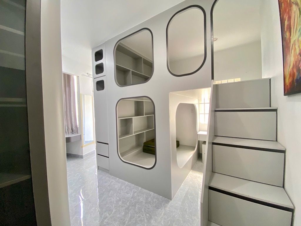 HIẾM - SÁT CÔNG VIÊN LÊ THỊ RIÊNG - HẺM XE TẢI - CÓ SÂN ĐẬU XE HƠI - 3 PHÒNG NGỦ CHỈ NHỈNH 8 TỎI. 16001862