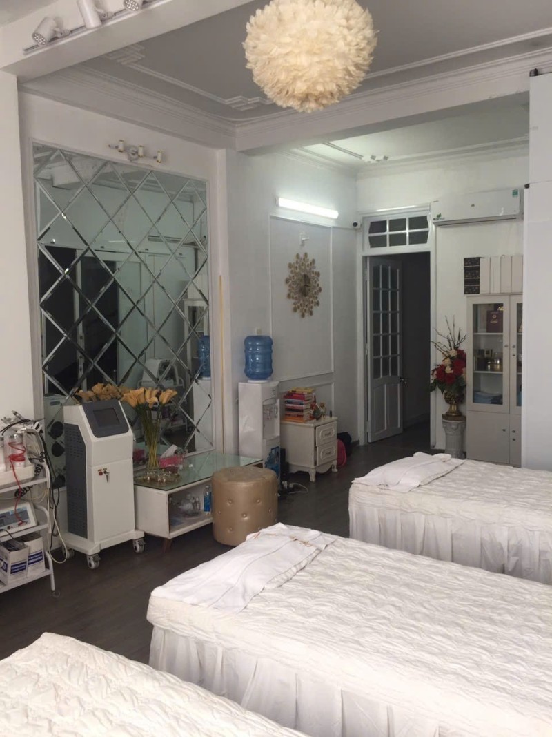♥ Mặt Tiền Lý Tự Trọng gần Đống Đa, 55m2, 3 tầng đang Kinh Doanh 16001879