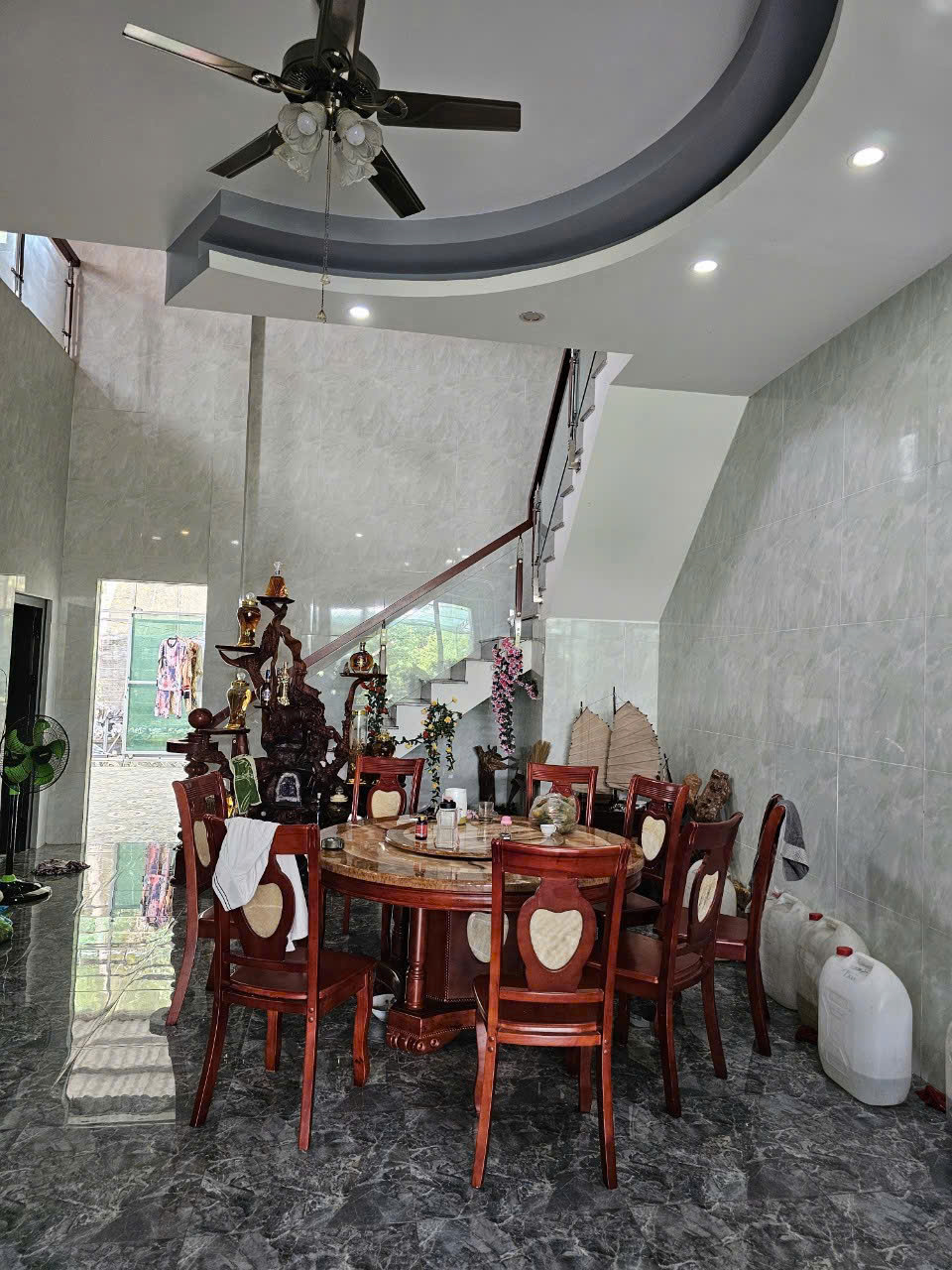 CẦN BÁN BIỆT THỰ NHÀ VƯỜN NGHỈ DƯỠNG. MẶT TIỀN ĐƯỜNG CÂY GÕ CỦ CHI, ĐẤT ĐẸP QUY HOẠCH 2 MẶT TIỀN 16001904