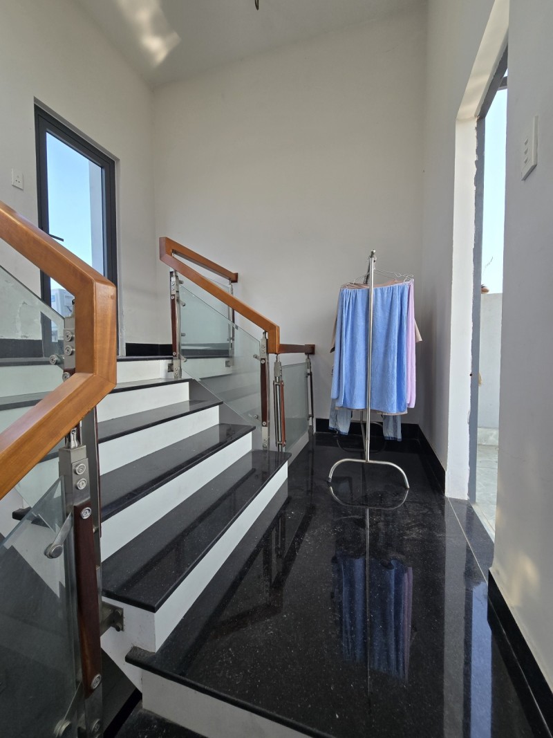 ► MT Lê Thị Tính gần Điện Biên Phủ, 90m2, 4 tầng, 6 căn hộ thu 25tr/th 16001945