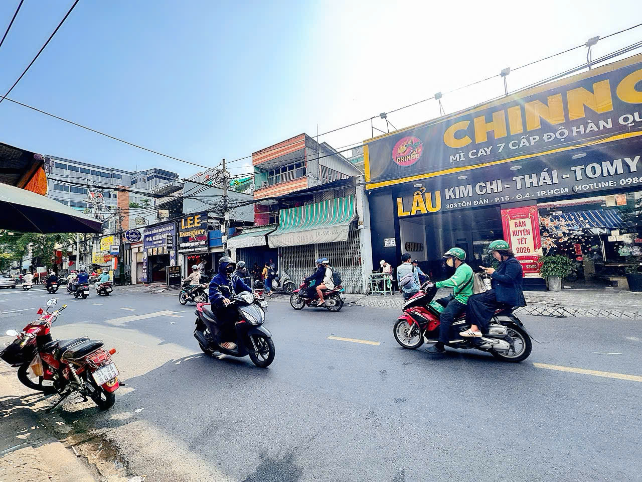 SIÊU PHẨM DIỆN TÍCH KHỦNG 400M2 FULL THỎ CƯ- BÁN NHÀ 5 TẦNG MẶT TIỀN KD Đ.TÔN ĐẢN, QUẬN 4- DÒNG 16002034