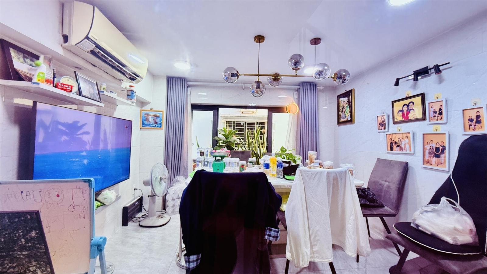 BÁN NHÀ TRUNG TÂM NGUYỄN TRÃI - QUẬN 1 – VỊ TRÍ VÀNG KINH DOANH ĐA NGÀNH NGHỀ 16002060