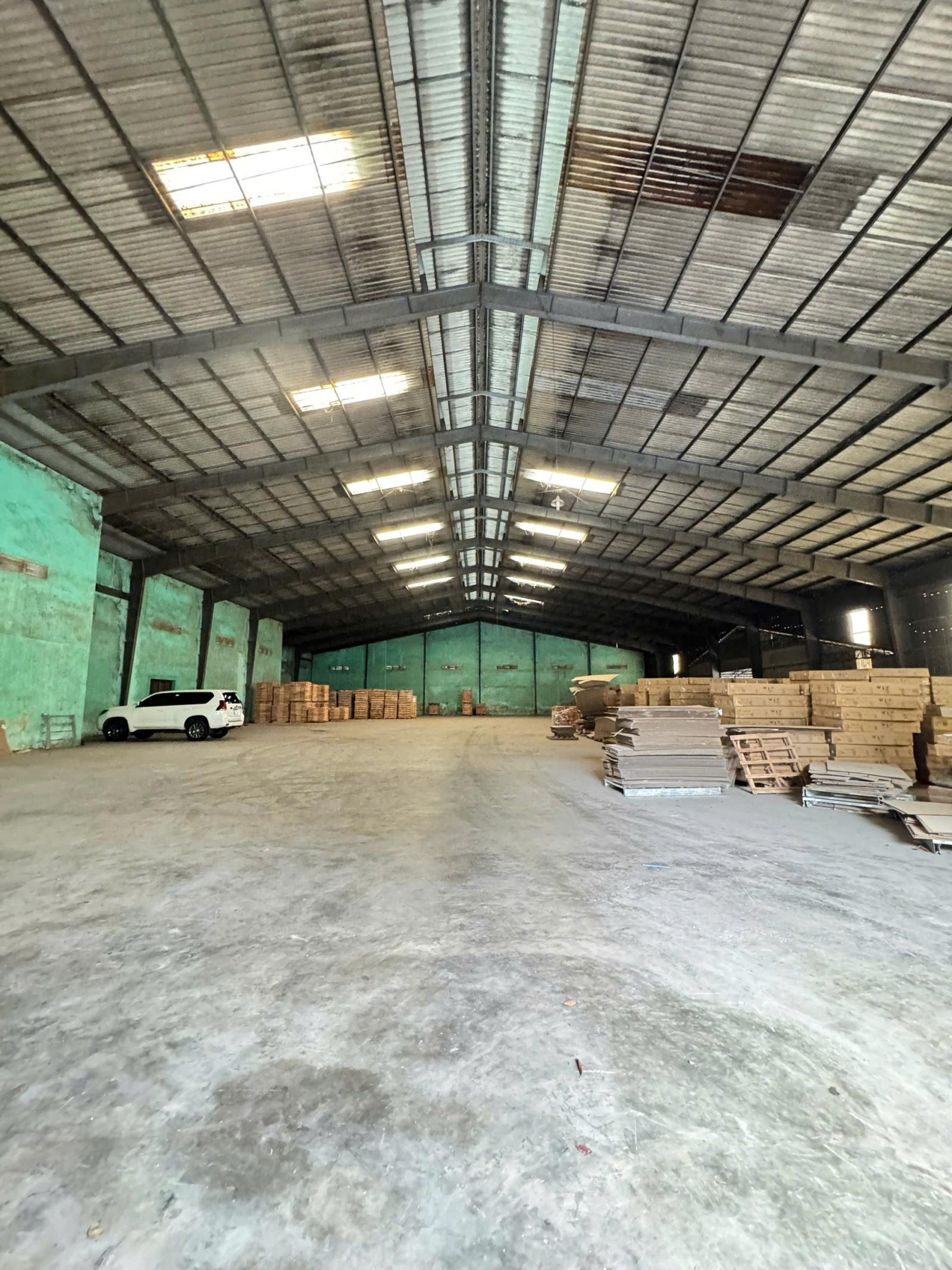 XT105 cho thuê nhà xưởng , với vị trí gần nhiều KCN lớn. thích hợp SX nhiều ngành nghề 16002107