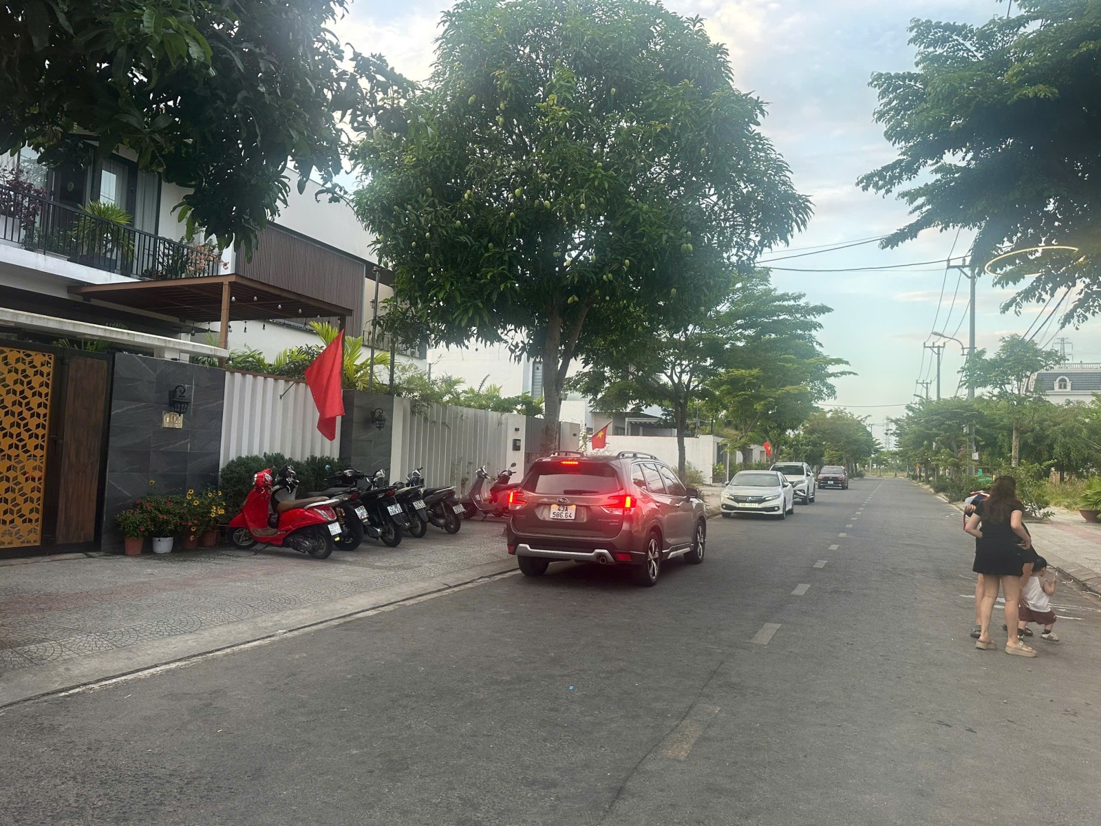 Bán lô góc 3 mặt tiền Nguyễn Đình Thi Hoà Xuân, 664m2 view sông Hàn, giá 58 tỷ 16002137