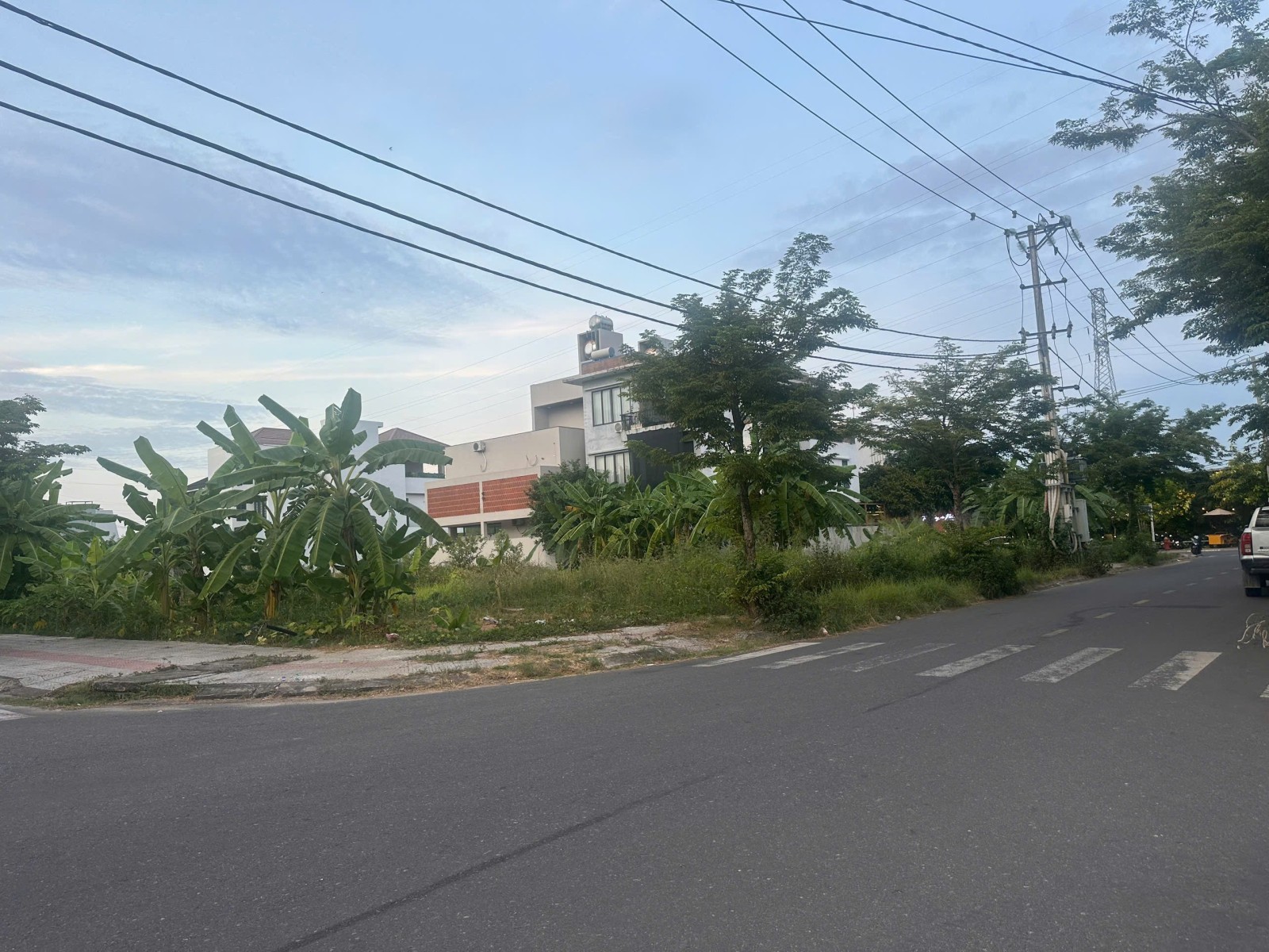 Bán lô góc 3 mặt tiền Nguyễn Đình Thi Hoà Xuân, 664m2 view sông Hàn, giá 58 tỷ 16002137