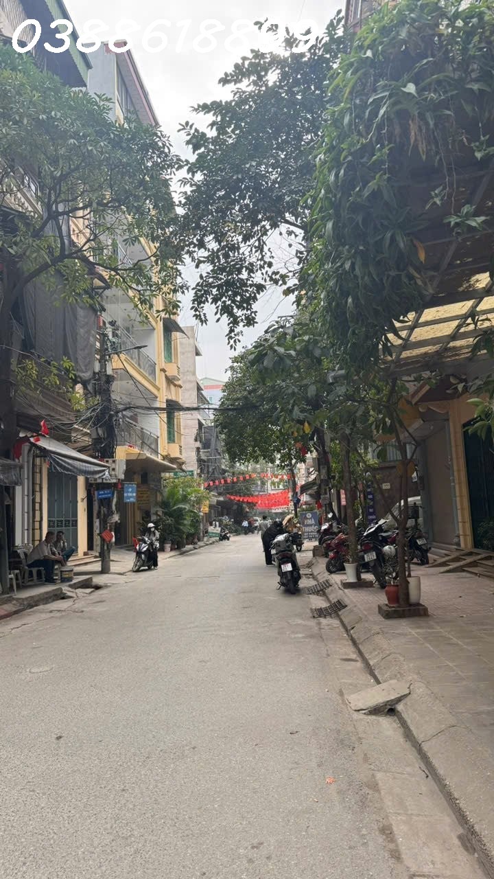 🏡 PHÂN LÔ NGUYỄN CHÍ THANH - LÔ GÓC - Ô TÔ TRÁNH VỈA HÈ - 6 TẦNG THANG MÁY - KINH DOANH ĐỈNH 16002176