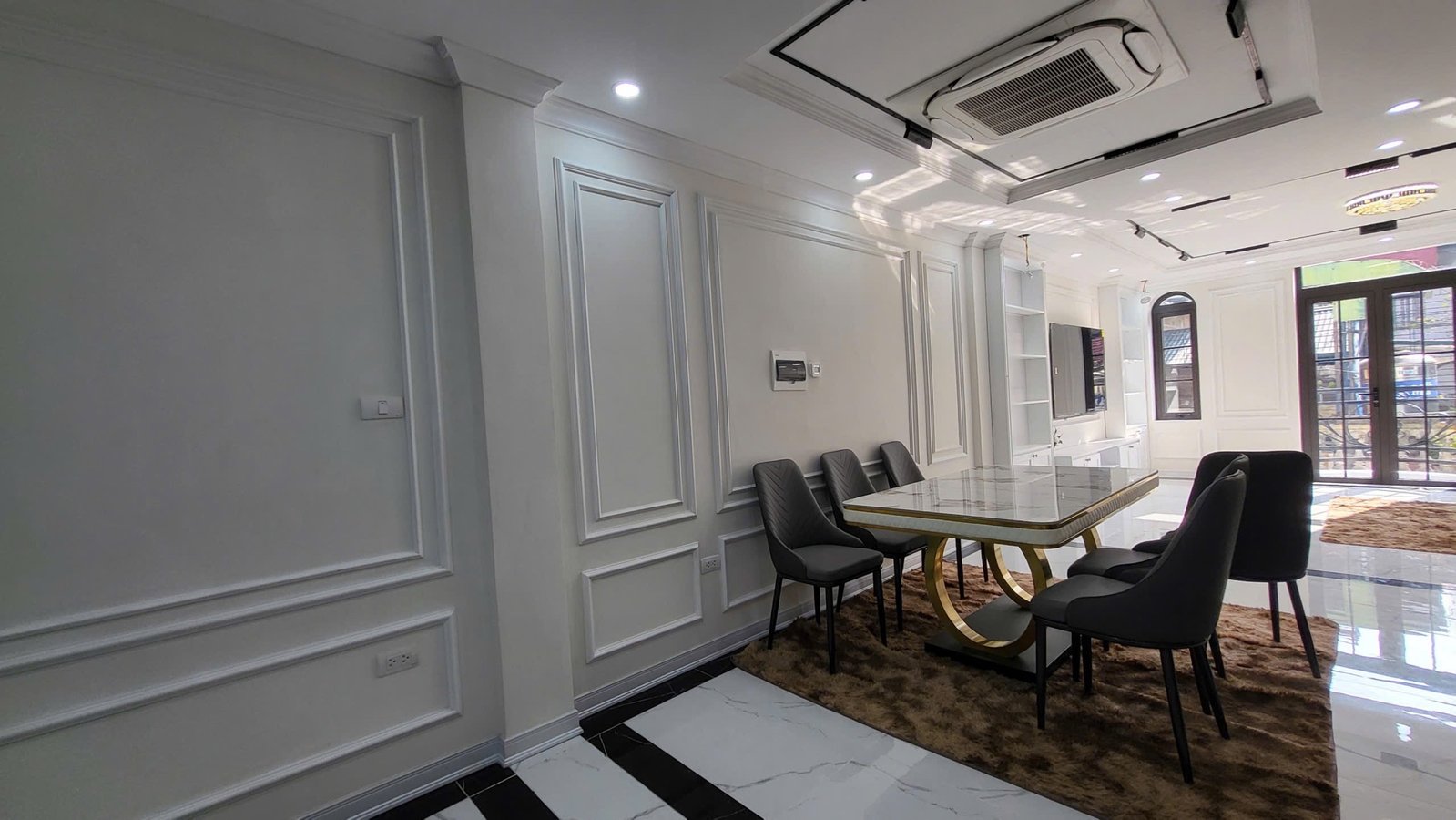 Bán Nhà Tô Vĩnh Diện. Thanh Xuân. 6 Tầng Thang Máy. Ô Tô. DT 60m2. MT 5.2m. Giá 25.4 Tỷ. 16002260
