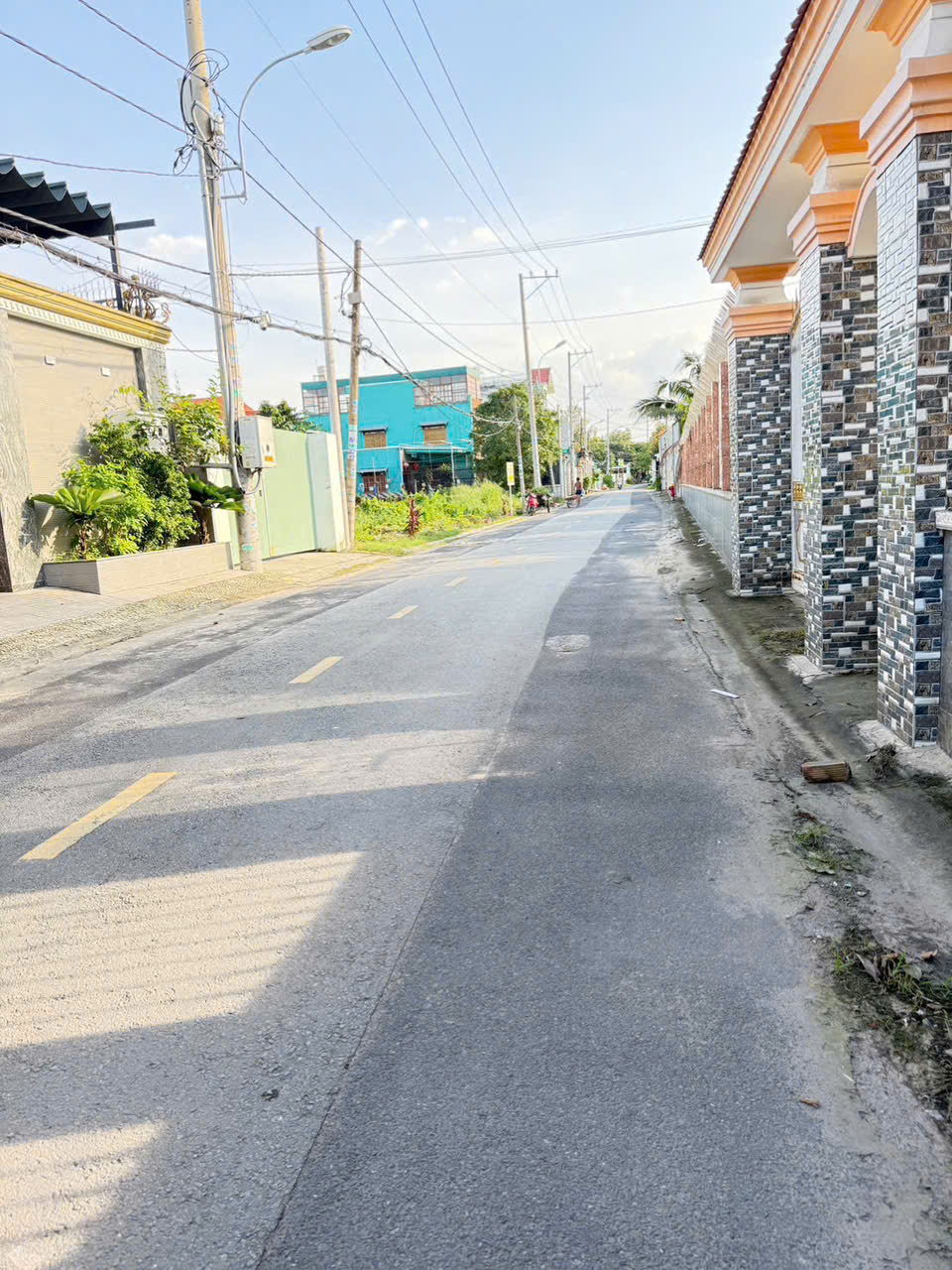 BÁN GẤP NHÀ XƯỞNG TÂN XUÂN – GIÁ CHỈ 17 TỶ - NGANG 10M – DỄ KINH DOANH 16002263
