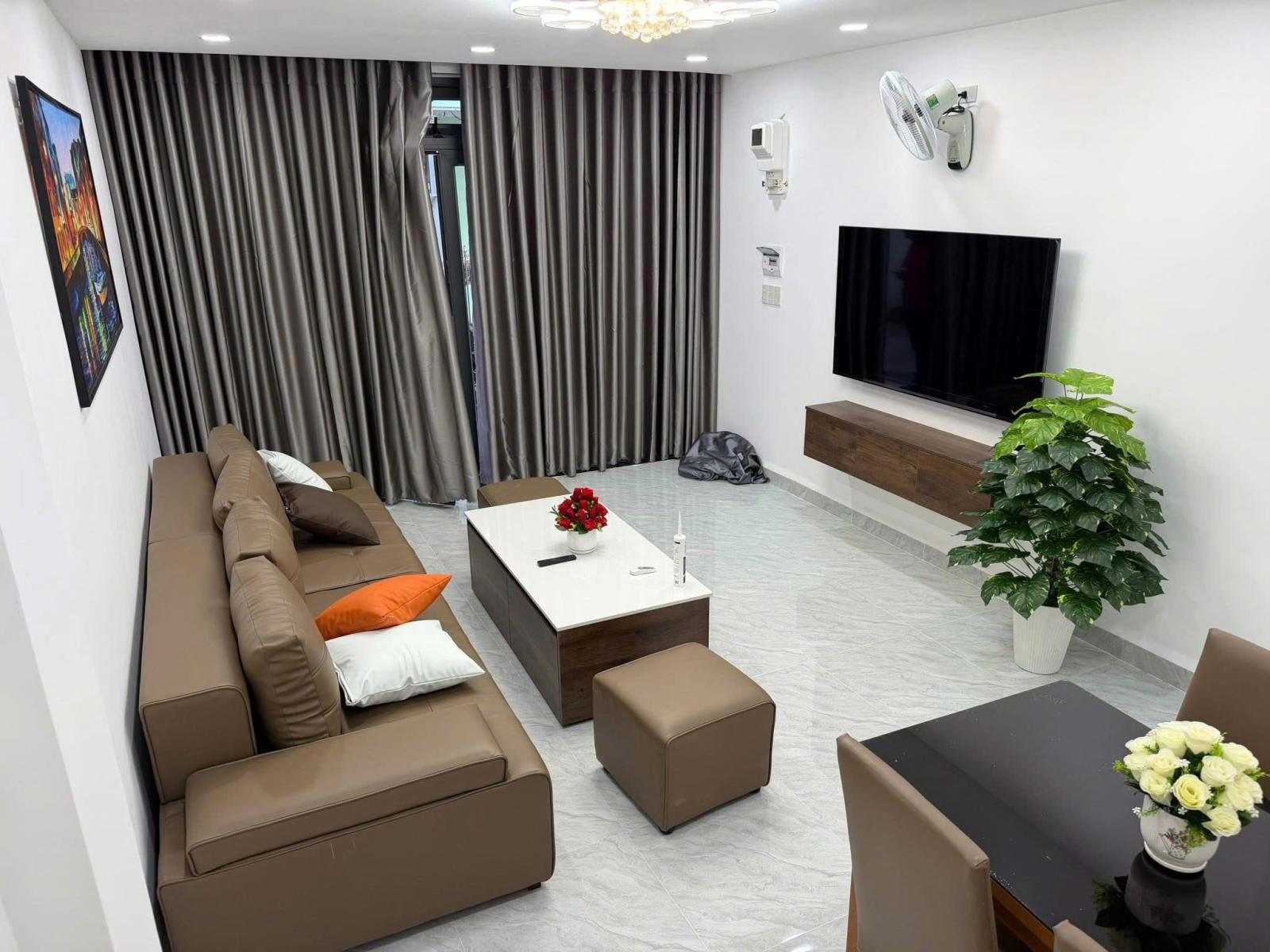 Siêu phẩm đẹp nhà 1 trệt 1 lầu 1 lửng. hẻm Hải Đức - Nha Trang hẻm 3m (oto nhỏ vào được)
- Diện 16002284