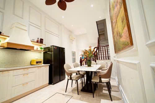 HIẾM!! NHÀ NGÕ 477 KIM MÃ 48.1M 5 TẦNG MT 3.6M TẶNG FULL NỘI THẤT Ô TÔ ĐỖ GIÁ 17.6 TỶ 0336212066 16002293