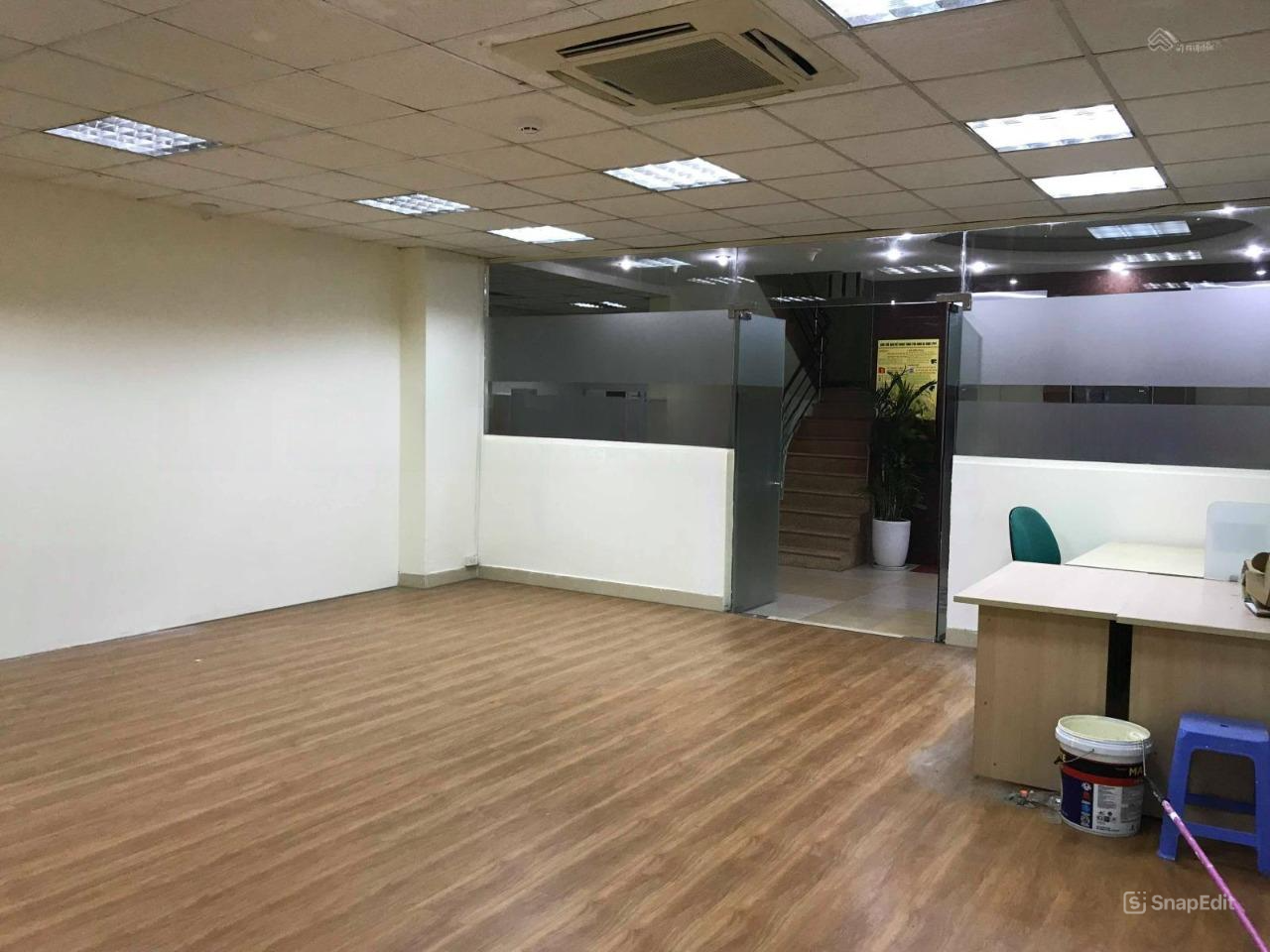 VP 36m2 TẠI 11 THÁI HÀ. Free LÀM NGOÀI GIỜ. Có chỗ để ô tô. LH 0929236669 16002316
