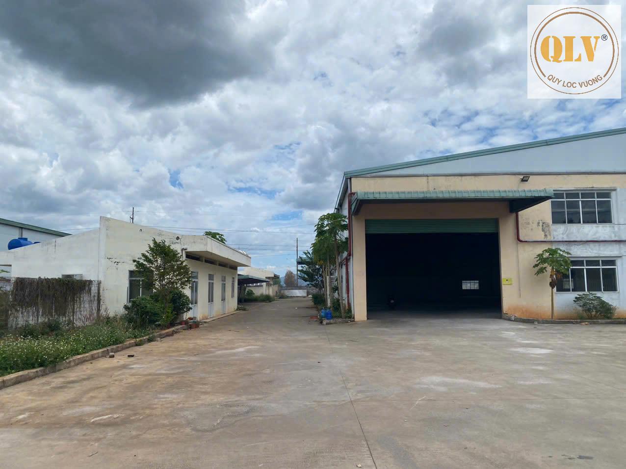 CHO THUÊ NHÀ XƯỞNG TRONG KCN LONG KHÁNH – ĐỒNG NAI – 2.432m²
 16002346