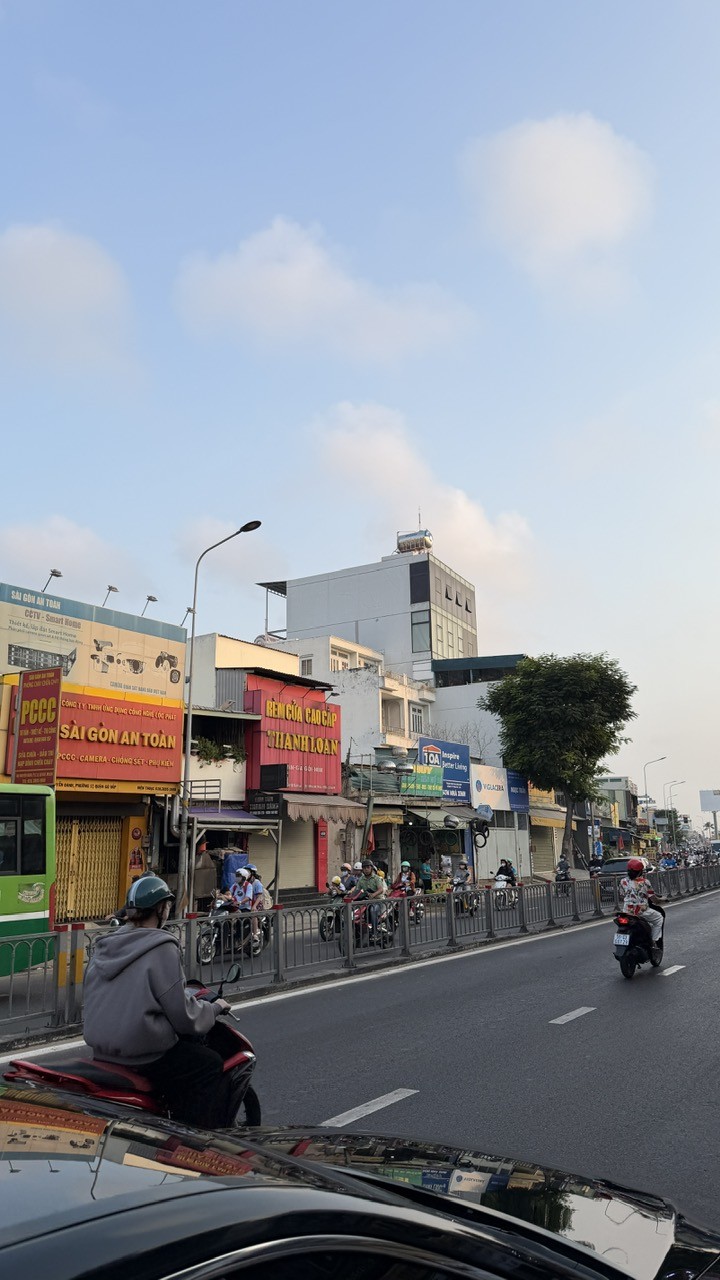 NHÀ MẶT TIỀN ĐẸP –CHÍNH CHỦ CẦN BÁN Tại 534–536A Đường Nguyễn Oanh, P. 6, Q. Gò Vấp, TP. HCM 16002351