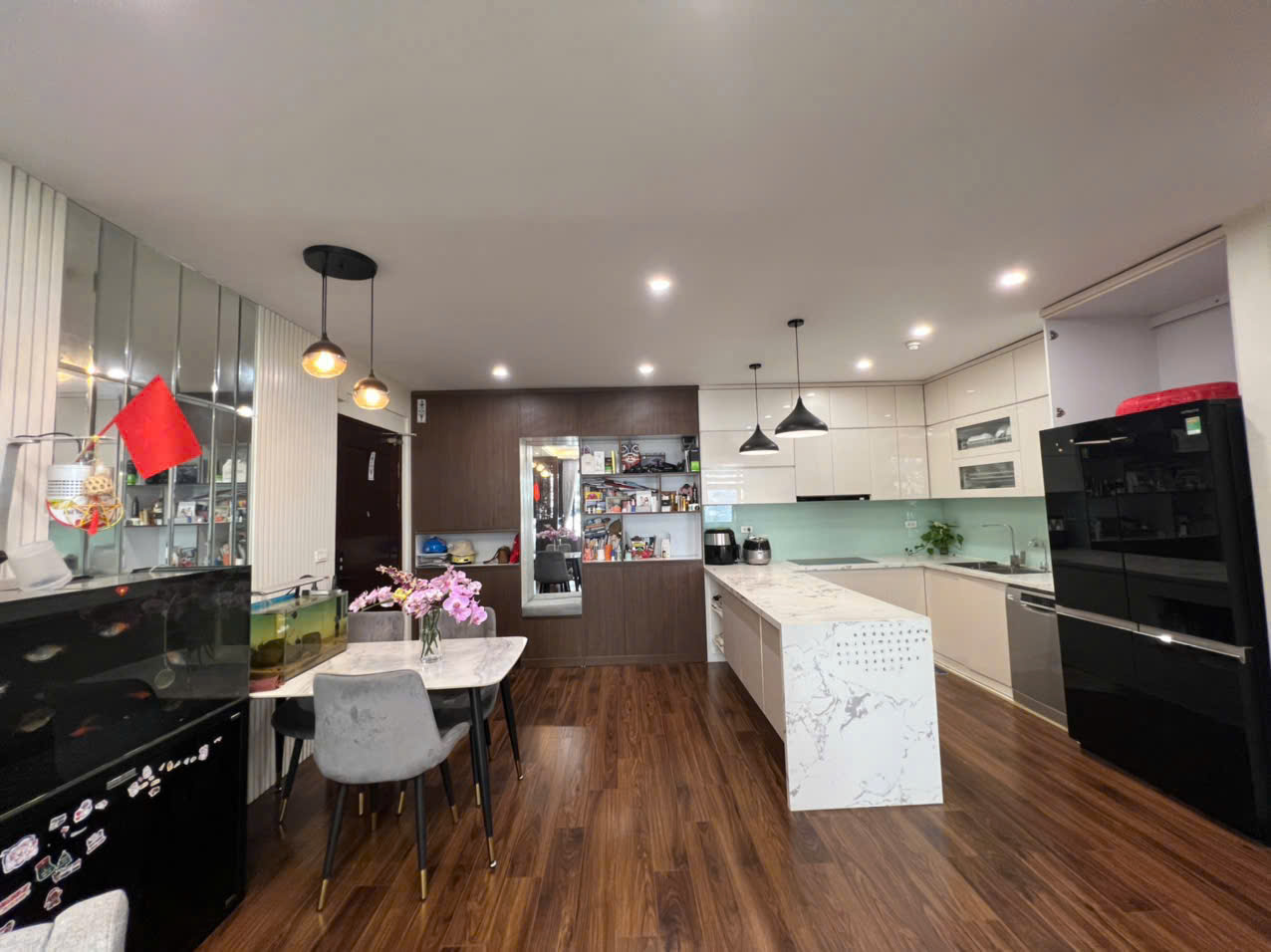 Chính chủ bán nhanh căn hộ cao cấp 3PN góc VIP - View triệu đô - Green Star Phạm Văn Đồng 16002403