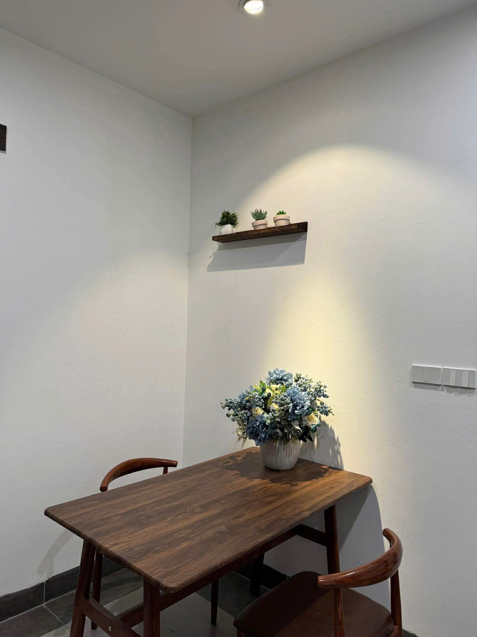 CHO THUÊ CĂN HỘ 1N1K  60m2 – BẾP RIÊNG, BAN CÔNG RỘNG THOÁNG TẠI XUÂN LA, TÂY HỒ, HÀ NỘI 16002523