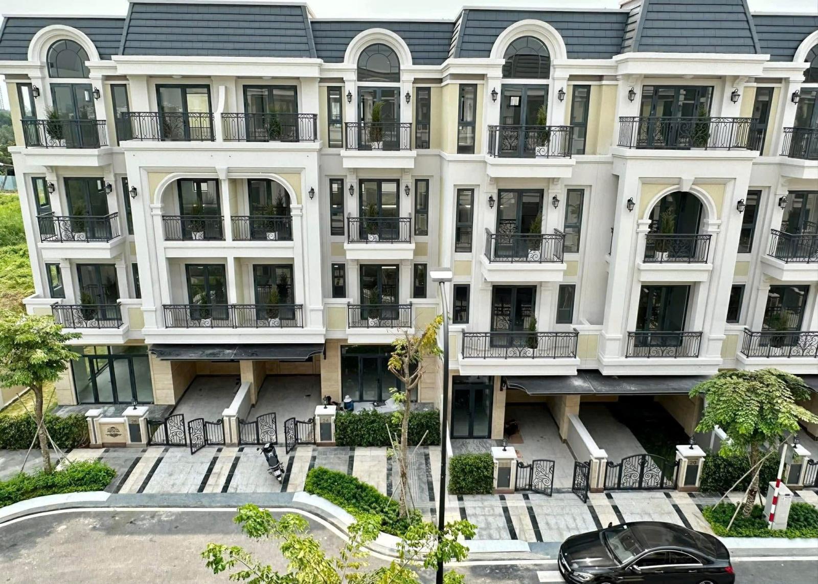 BIỆT THỰ ĐẸP – GIÁ TỐT – CHÍNH CHỦ CẦN BÁN CĂN BIỆT THỰ Tại Phường Phú Hữu, Quận 9, TP. HCM 16002543