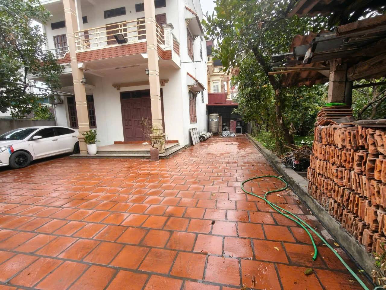 Bắc Hồng 160m2, mt8m, lô góc, 2 mặt tiền, KD, 15.9 tỷ. Đông Anh. 16002629