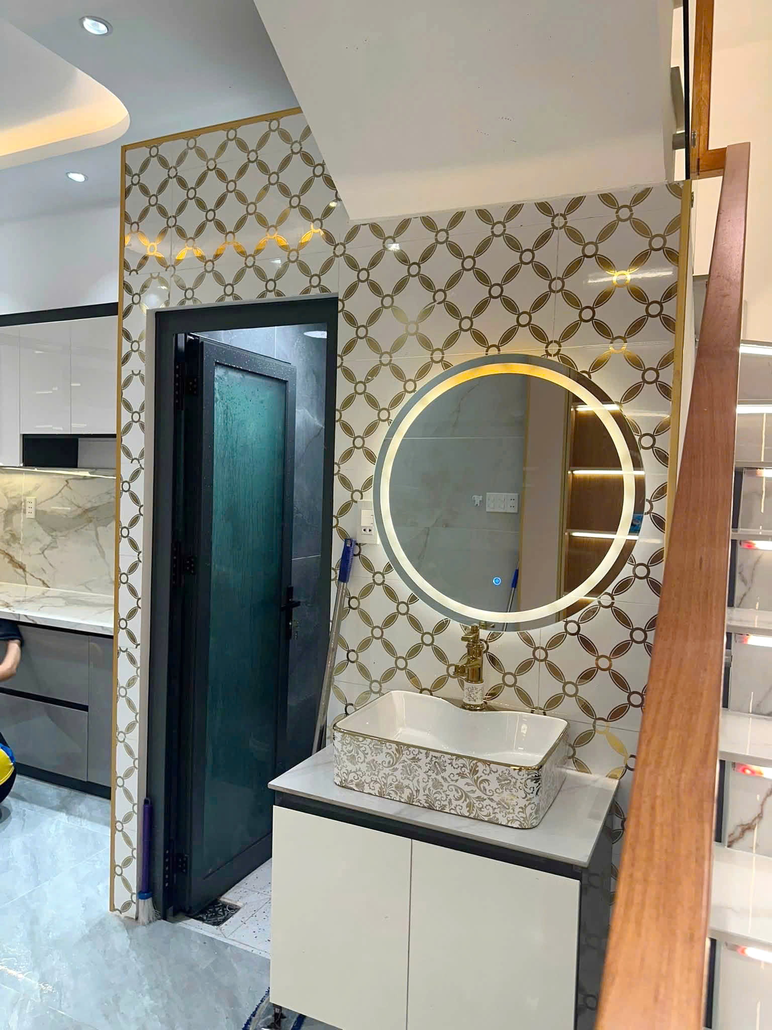 Nhà mới 3 tầng MT đường số sát đường Phạm Hùng phường Chánh Hưng (P4Q8 cũ). Giá 6.28 tỷ 16002644