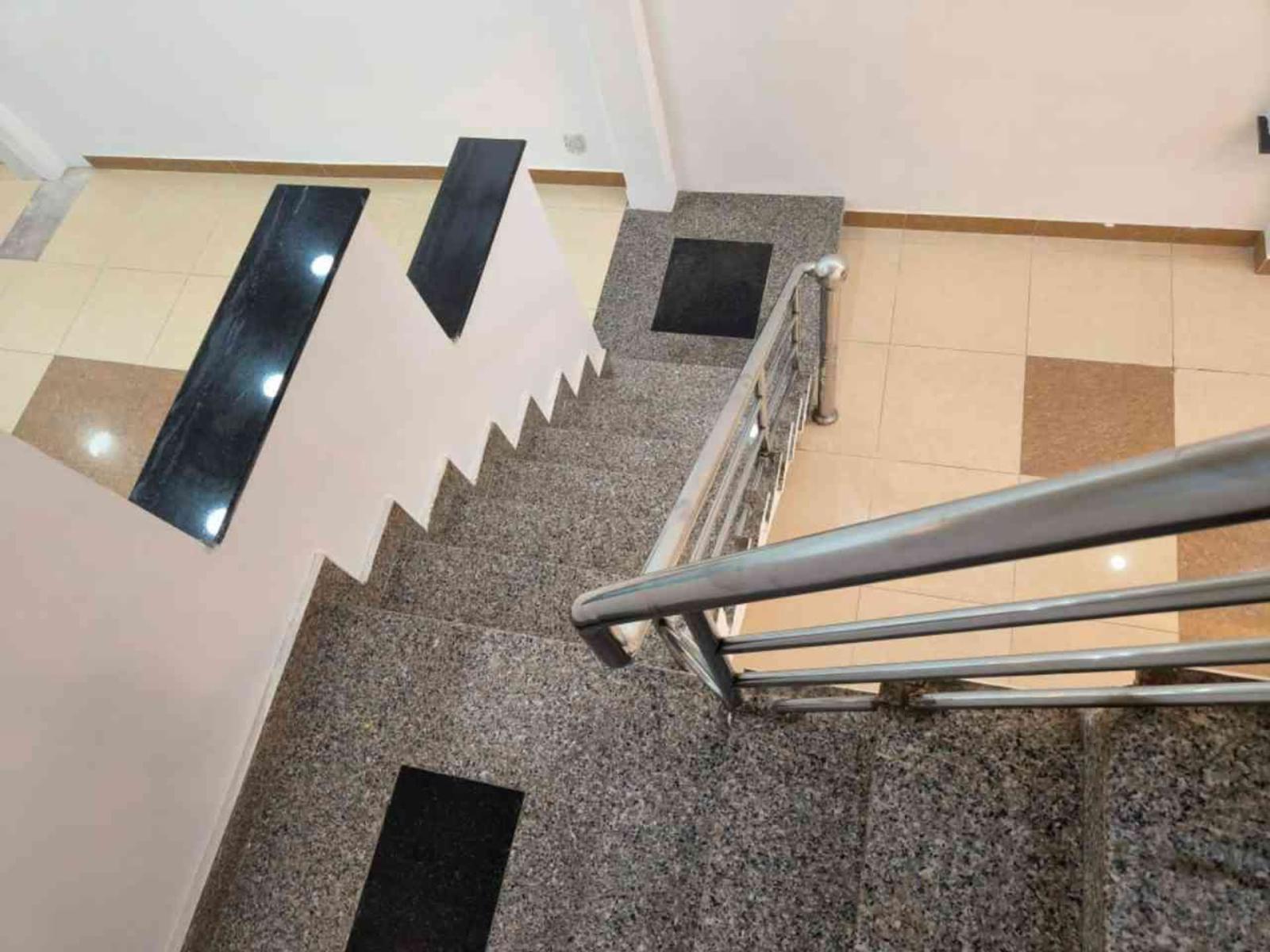 NHÀ CÒN ĐẸP VỊ TRÍ TRUNG TÂM QUẬN 8 - SỔ HỒNG VUÔNG ĐẸP NỢ HẬU NHẸ.  16002664