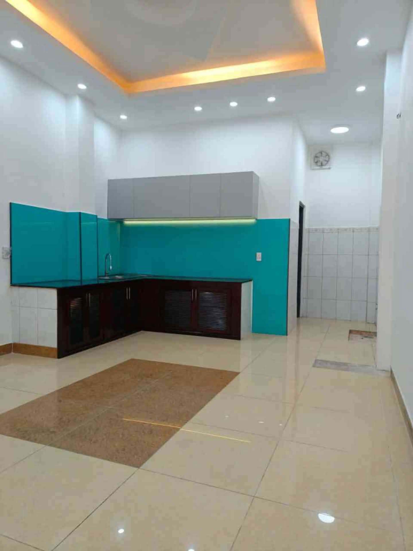 NHÀ CÒN ĐẸP VỊ TRÍ TRUNG TÂM QUẬN 8 - SỔ HỒNG VUÔNG ĐẸP NỢ HẬU NHẸ.  16002664
