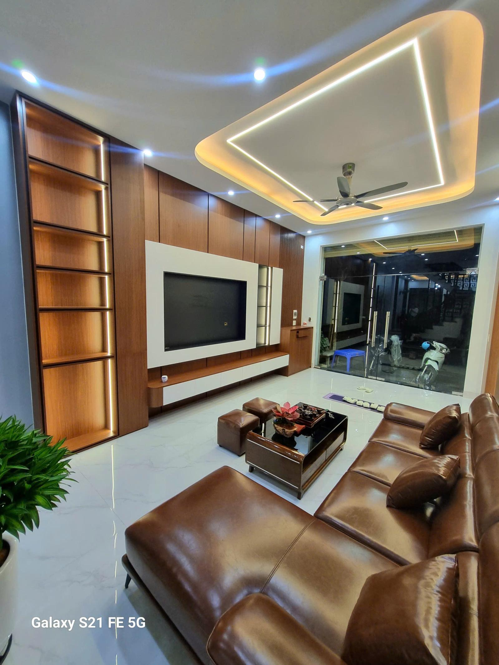 Tôi cần bán nhà chính chủ trong KĐT Kì Bá - tp thái bình 16002682