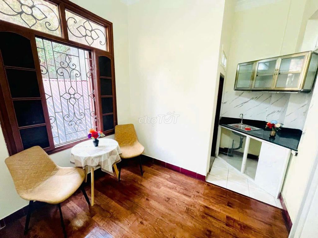 Cho thuê phòng tầng 2 full nội thất ở ngõ 392 Bạch Mai 16002728