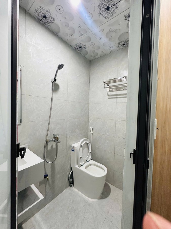 Bán tòa căn hộ dịch vụ phố Quan Nhân: Diện tích 110m2, xây 7 tầng thang máy, thiết kế hiện đại – 16002736