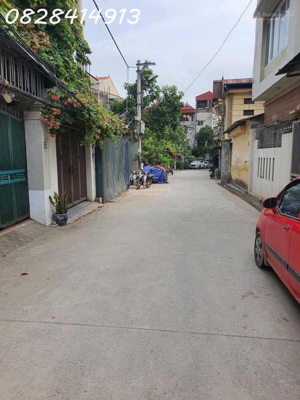 Bán nhà đất 3 tầng mặt tiền đường kè bờ sông tại thị trấn Đông Anh, DT 79.6 m2, giá 15 tỷ 16002740