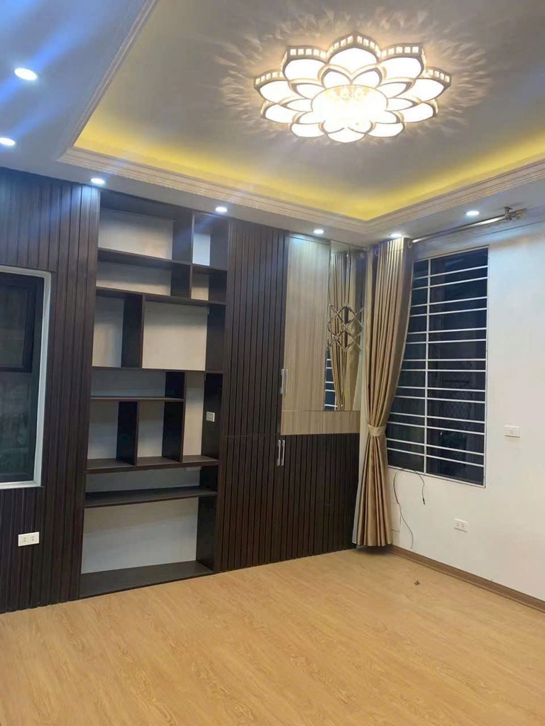 Bán nhà Trần Thái Tông, 49m2, 9 tuỷ 16002744