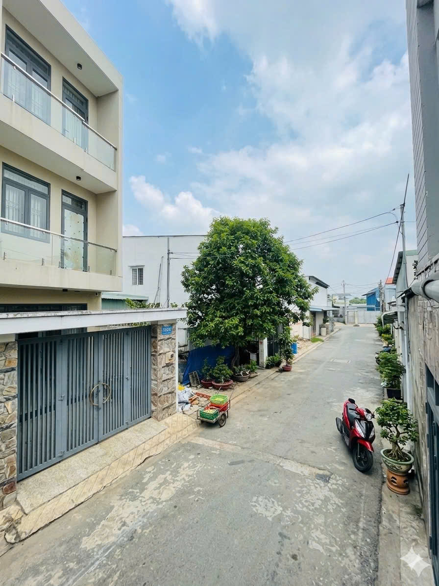 NHÀ  BÌNH TÂN - DTCN 86M2 (5x18M) - HẺM 6M THÔNG - SÁT AEON MALL - GIÁ 63TR/M2 - SỔ VUÔNG ĐÉT 16002751