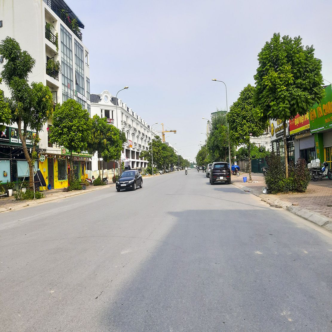 Biệt thự nghỉ dưỡng Vin23 250m2 chỉ 14 tỷ x. Lh 0989894845 16002784