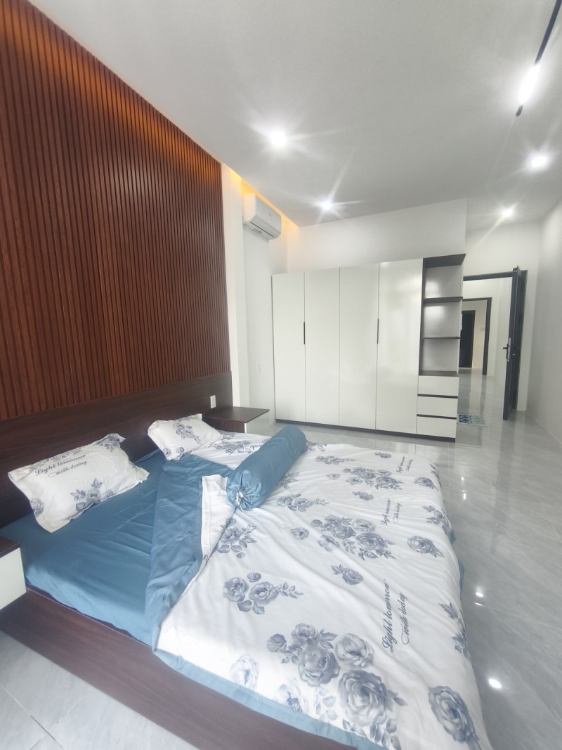Bán nhà Phạm Như Tăng 60m2, đường 7m5 lề 4m, full nội thất mới, giá chỉ 7.6 tỷ 16002791