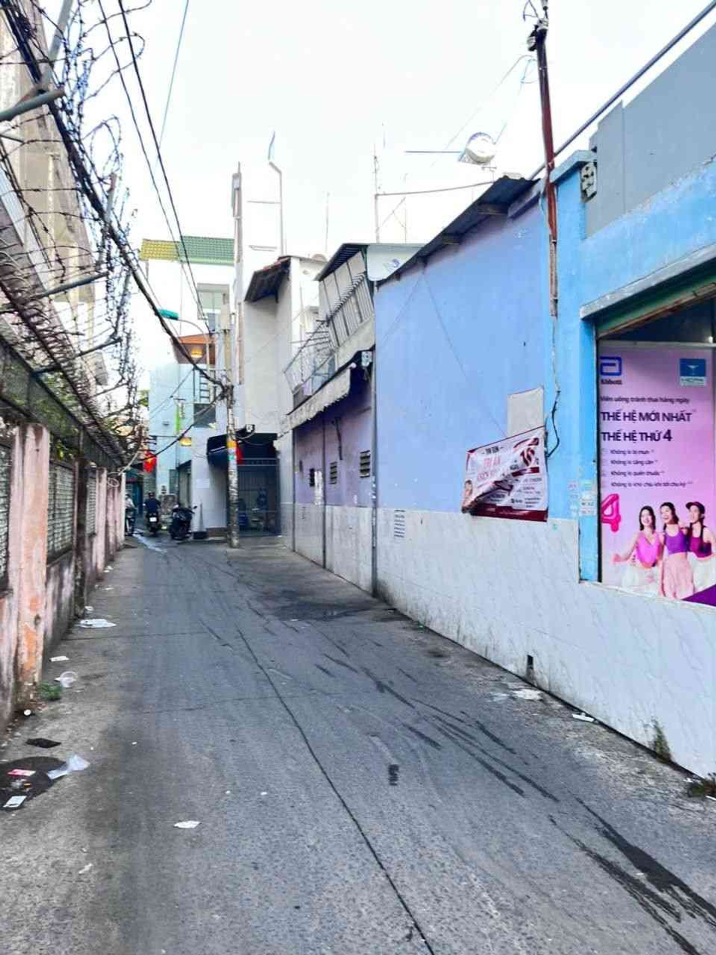 Bán nhà hai mặt tiền hẻm xe hơi tại Bùi Minh Trực  16002872