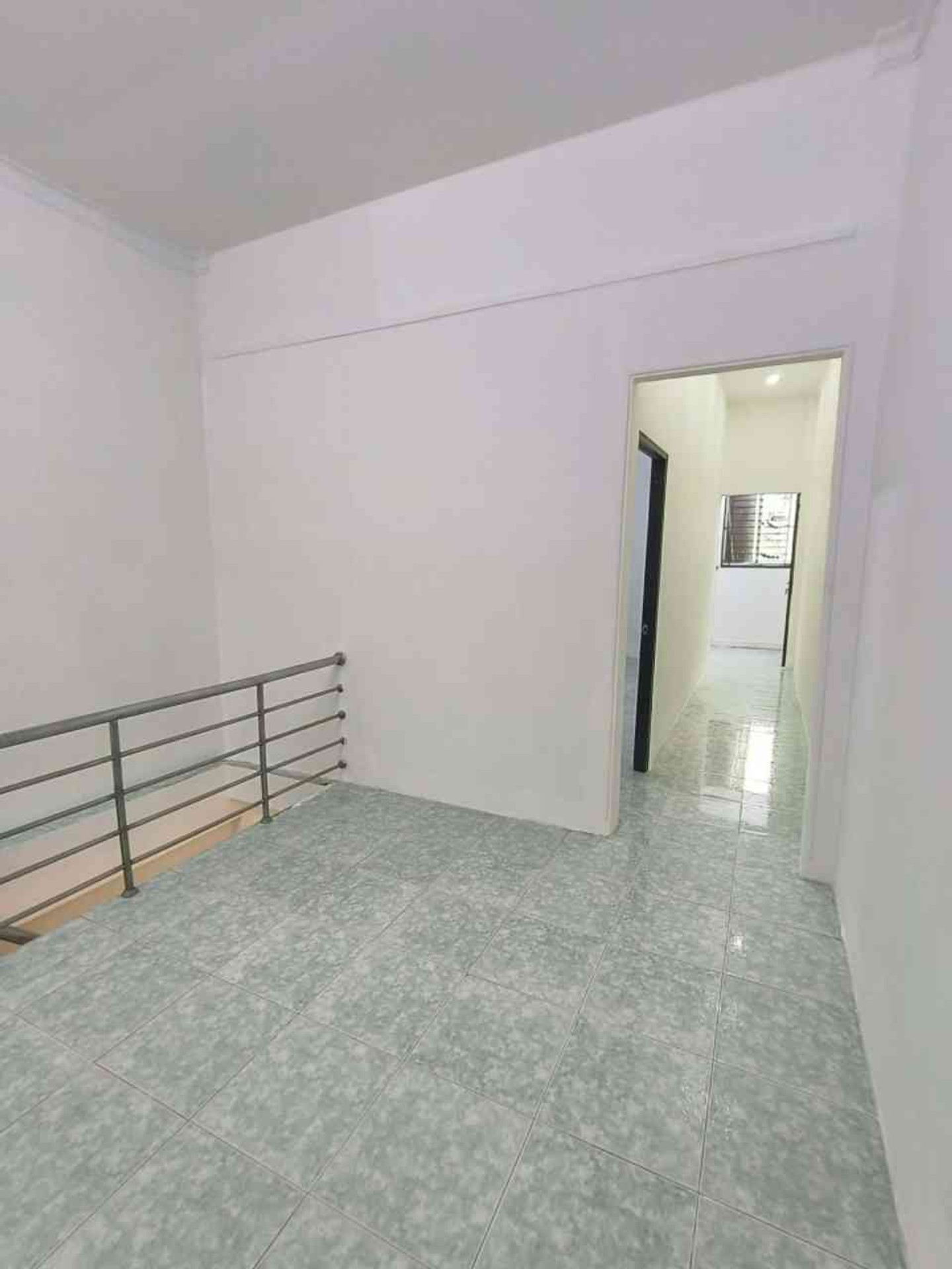 NHÀ CÒN ĐẸP VỊ TRÍ TRUNG TÂM QUẬN 8 - SỔ HỒNG VUÔNG ĐẸP NỢ HẬU NHẸ.  16002875