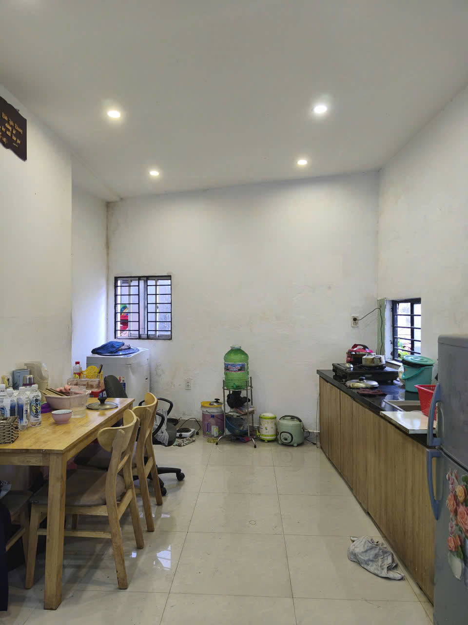 ►  Kiệt Lê Duẩn, 40.5m2, ngang 4m, nở hậu, 2 tầng sạch sẽ, 2PN 2WC, hơn 3 tỷ tí ti 16002895