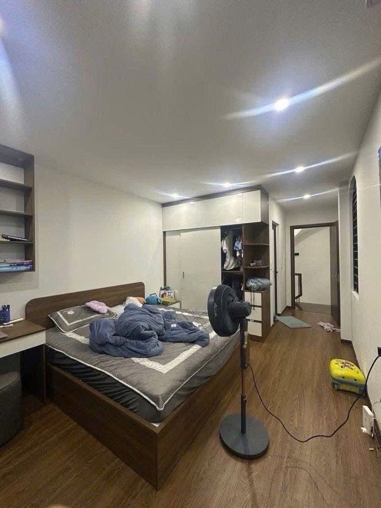 Bán nhà Thạch Bàn,Long Biên 5 tầng,37m,mt5.1 gần phố nhỉnh 6 tỷ 16002957