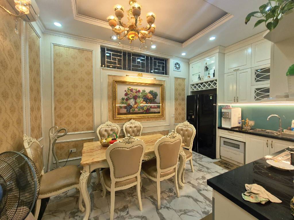 bán nhà MẶT PHỐ  Bạch Mai lô góc 3 thoáng ô tô đỗ , 60m 4 ngủ chỉ nhỉnh 12 tỷ 16003061