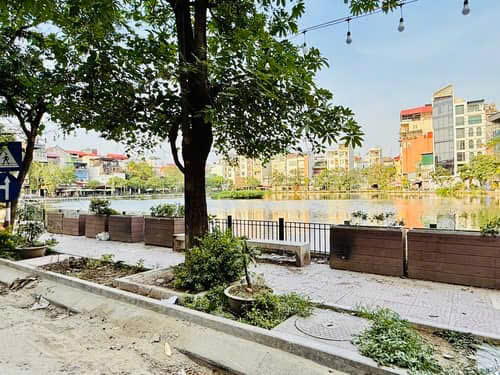 HOT!!! Nhà view Hồ Đầm Tròn Ba Đình 94M  mặt ngõ rộng như phố giá 39.5 tỷ 0336212066 16003077