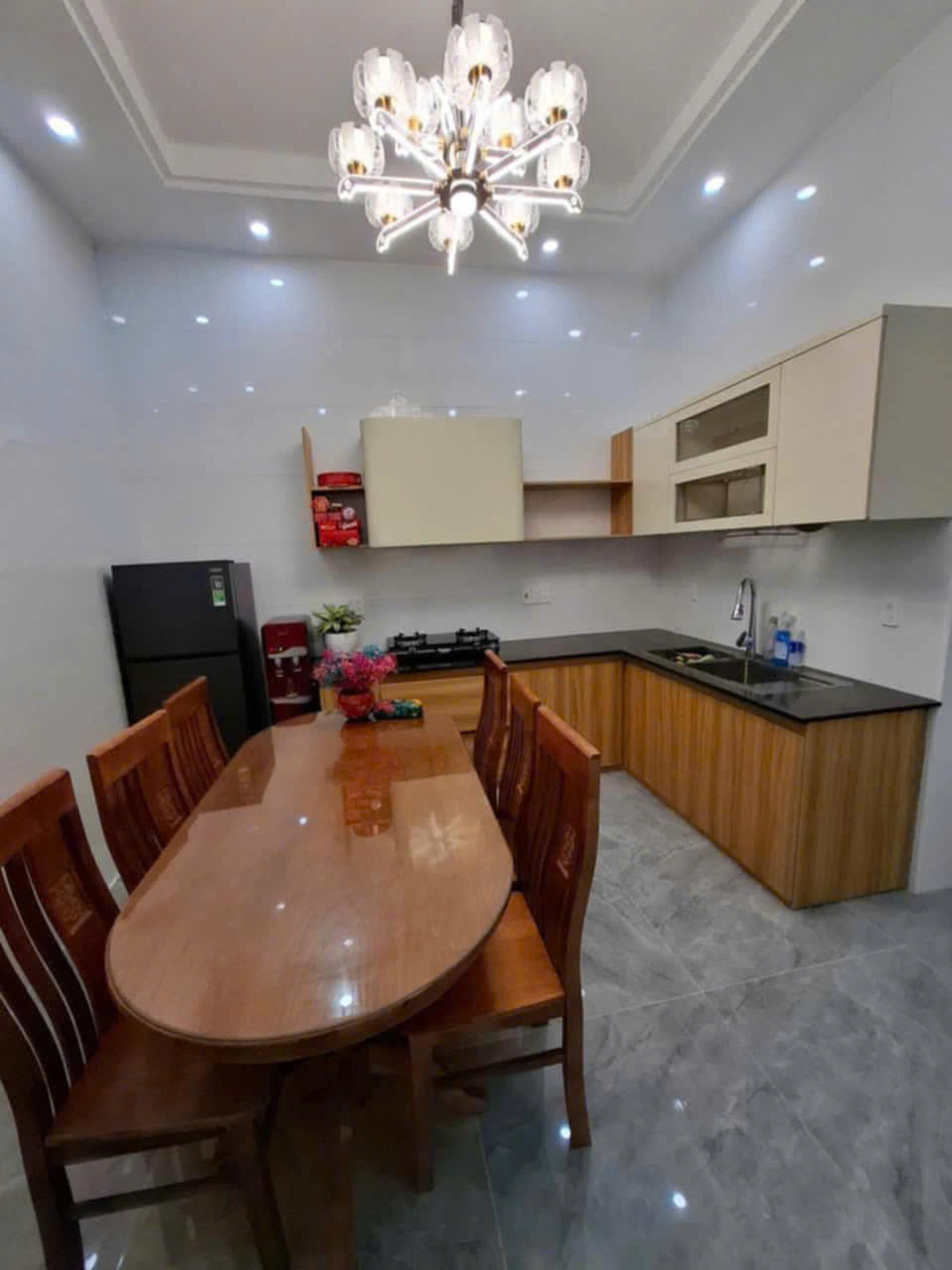 Cho thuê nhà 4 phòng Cao Thắng, phường 7, Đà Lạt 14 triệu/tháng 16003138