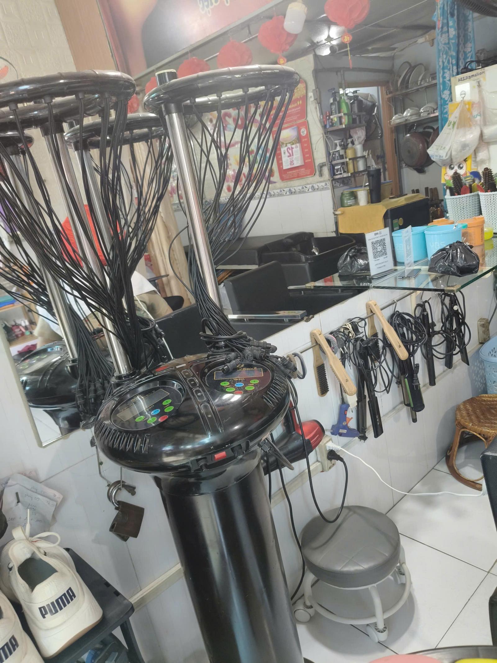 Do thay đổi công việc nên em cần sang lại toàn bộ đồ nghề salon tóc có thể mở tiệm làm luôn 16003142