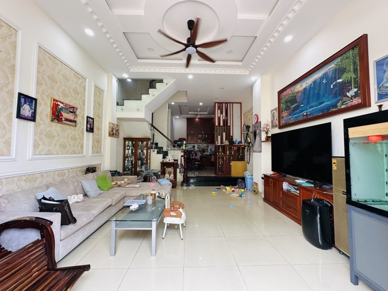 Bán nhà đường số 51, Hiệp Bình Chánh, Thủ Đức, TP HCM. DT 55m2, 4 tầng, sổ hồng. Giá  7.35  tỷ 16003149