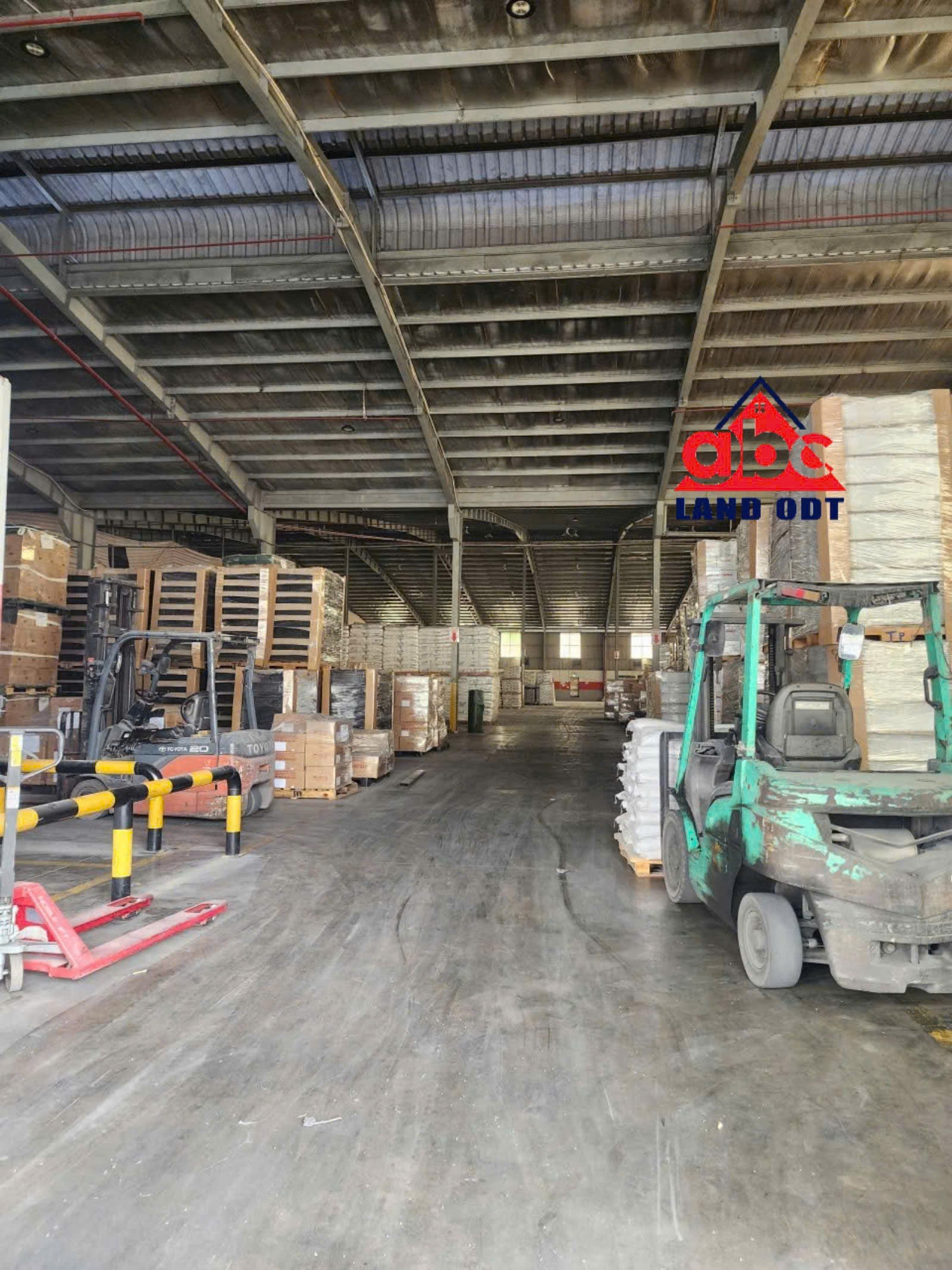 XT108 cho thuê kho chứa lưu hàng, phục vụ vận hành logistic, gần nhiều cảng biển lớn 16003155