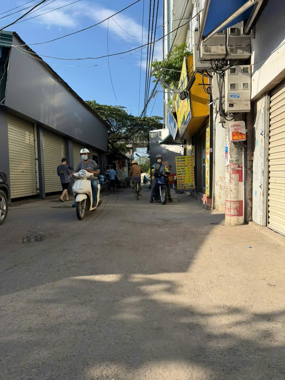 Cho thuê nhà 1 tầng, 220m²,thông sàn, ngõ 195 Cầu Diễn, MT 13.5m,hợp kinh doanh đa ngành 16003178