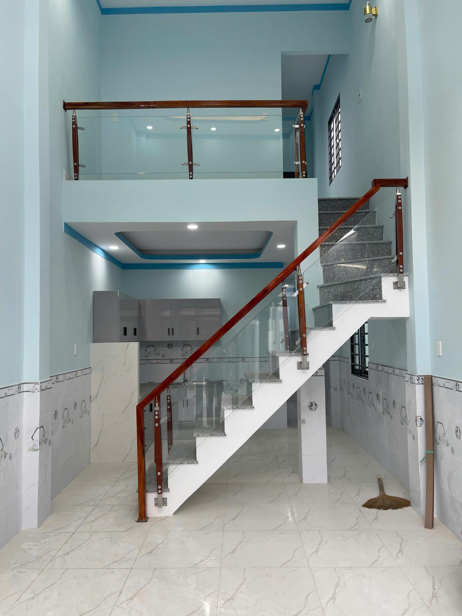  Bán nhà 1 trệt 1 lầu 74m2 đường ô tô (P. Bửu Hoà) chỉ 1,550 tỉ 16003198