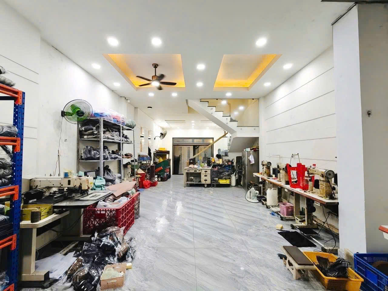 Bán nhà Hẻm 8m Tân Kỳ Tân Quý - giao Bình Long, 5x20m, 3 Tầng mới - 4 PN, chỉ 9,6 Tỷ. 16003205