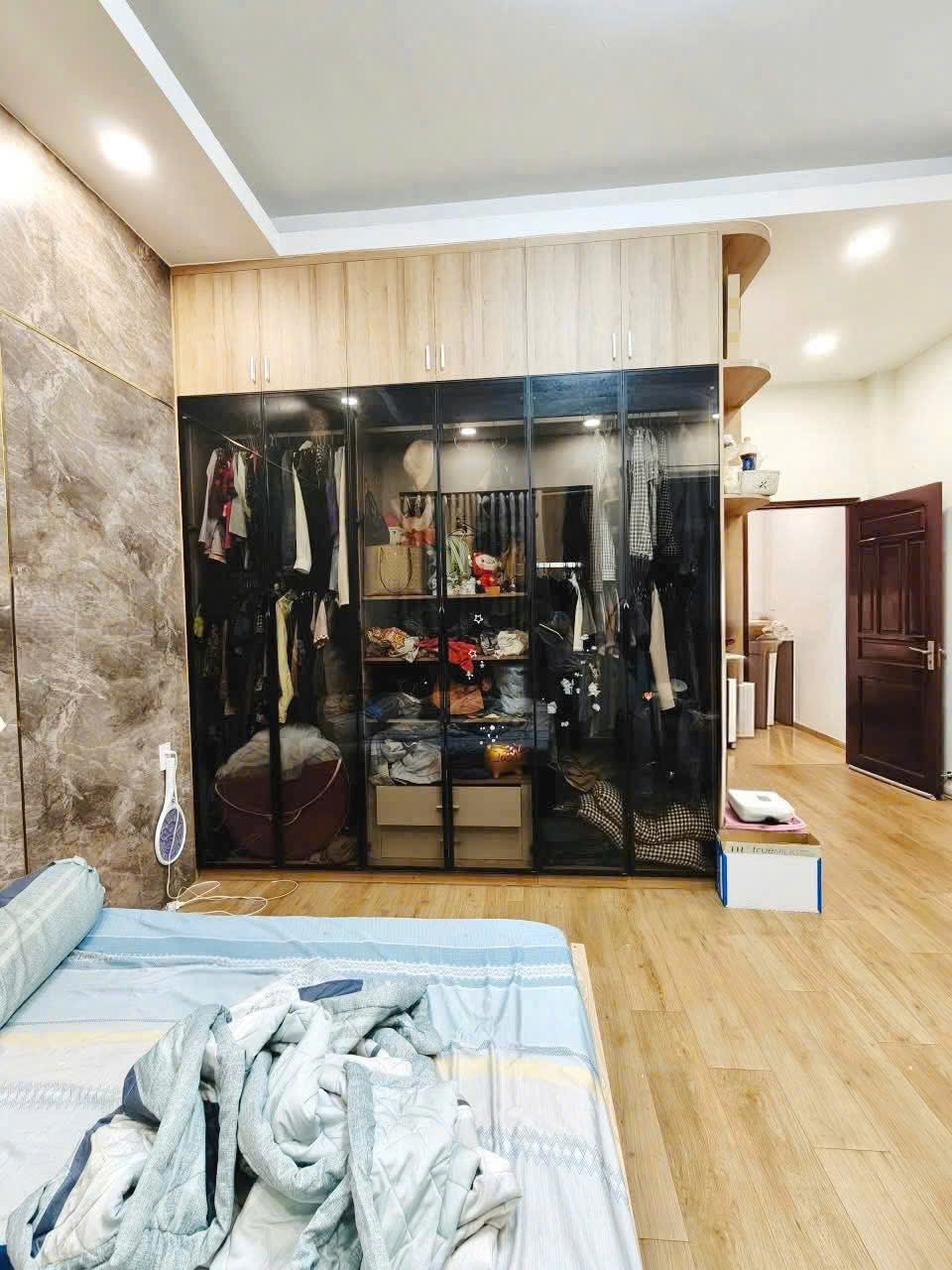 Bán nhà Hẻm 8m Tân Kỳ Tân Quý - giao Bình Long, 5x20m, 3 Tầng mới - 4 PN, chỉ 9,6 Tỷ. 16003205