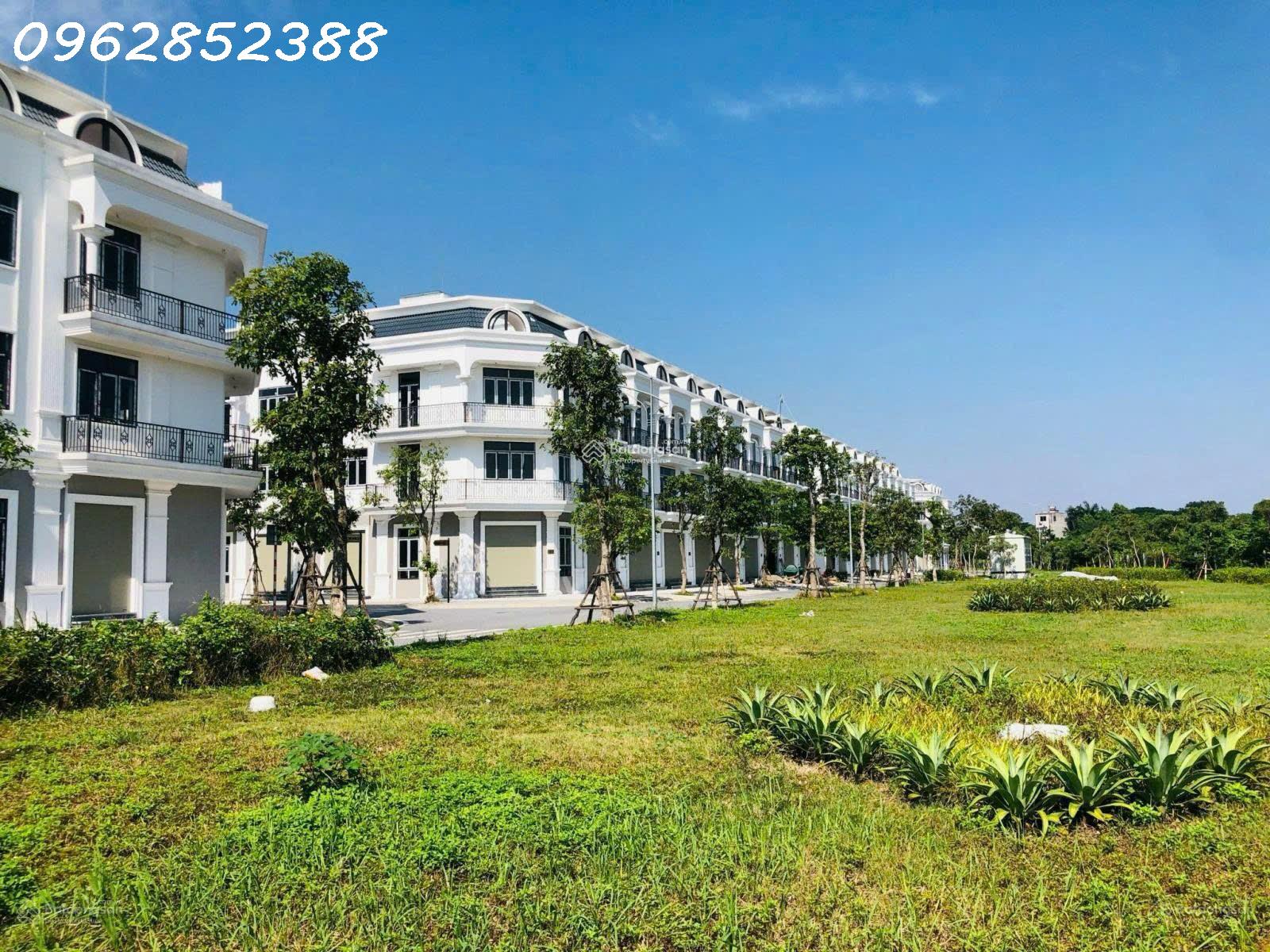 Chính chủ cần bán căn liền kề tại Calyx Residence, 319 Đông Anh, view vườn hoa. 16003218